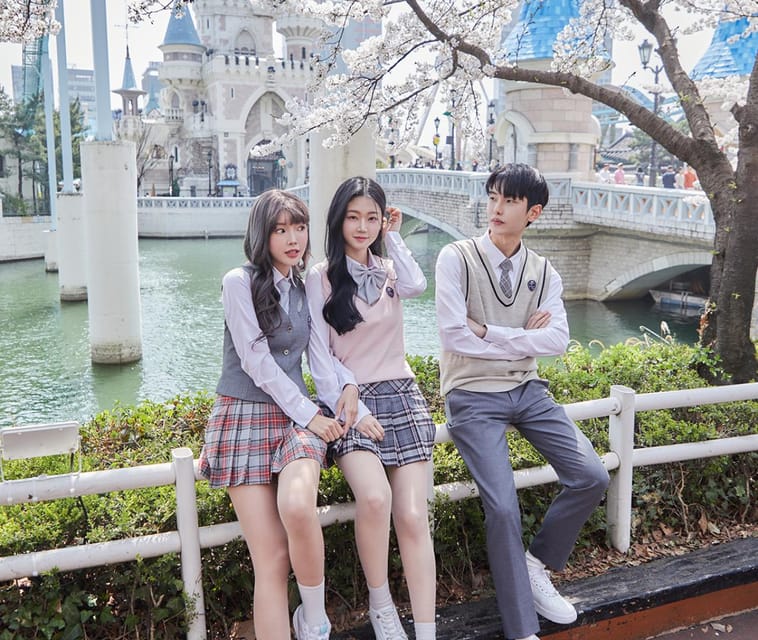 Seoul: Lotte World 1 Day Pass & Korean School Uniform Rental - Price and value: is $81 for up to 2 people worth it?