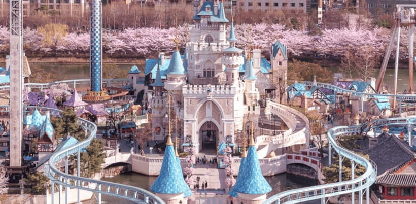 Seoul: Lotte World 1 Day Pass & School Uniform 1 Day Rental - Meeting at Ehwa Korean School Uniform Rental, unit 36-27 (B1F)