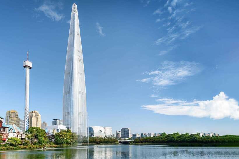 Seoul: Max Out Must Visit City Highlights Panoramic Day Tour - What the Pass-By Sights Add: Blue House and DDP