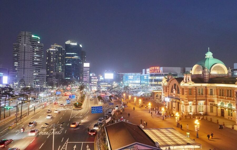 Seoul: Moonlight Rainbow Fountain Show Night Tour - A 4-hour night route that strings Seoul’s best lighting into one plan