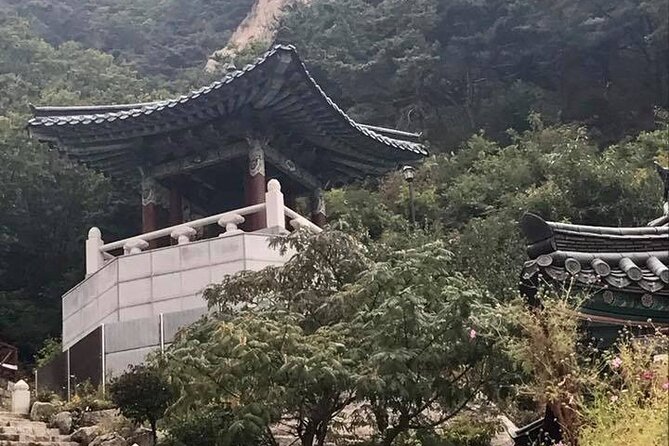 Seoul Mountain Hike: Temples, Folklore & Traditional Meal - Weather, Timing, and When to Expect Changes