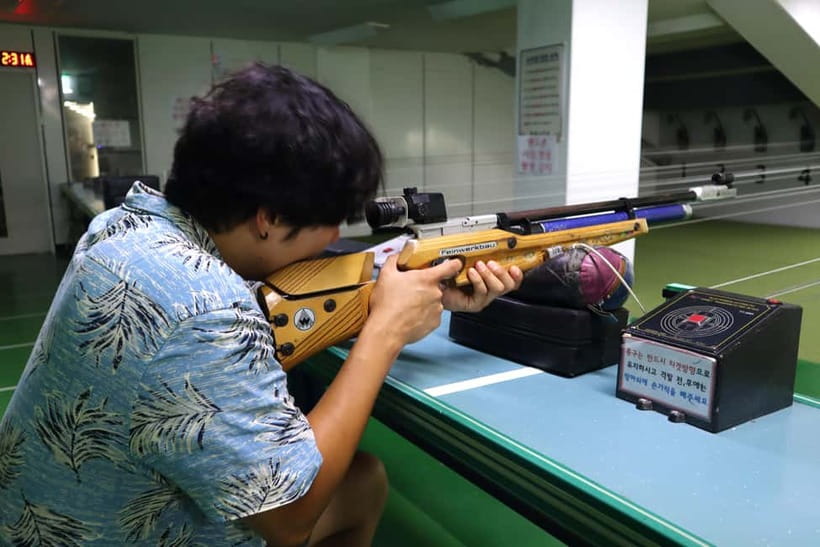 Seoul: Olympic-Style Shooting & Korean Food Experience - The guide makes the experience: English support and small kindnesses