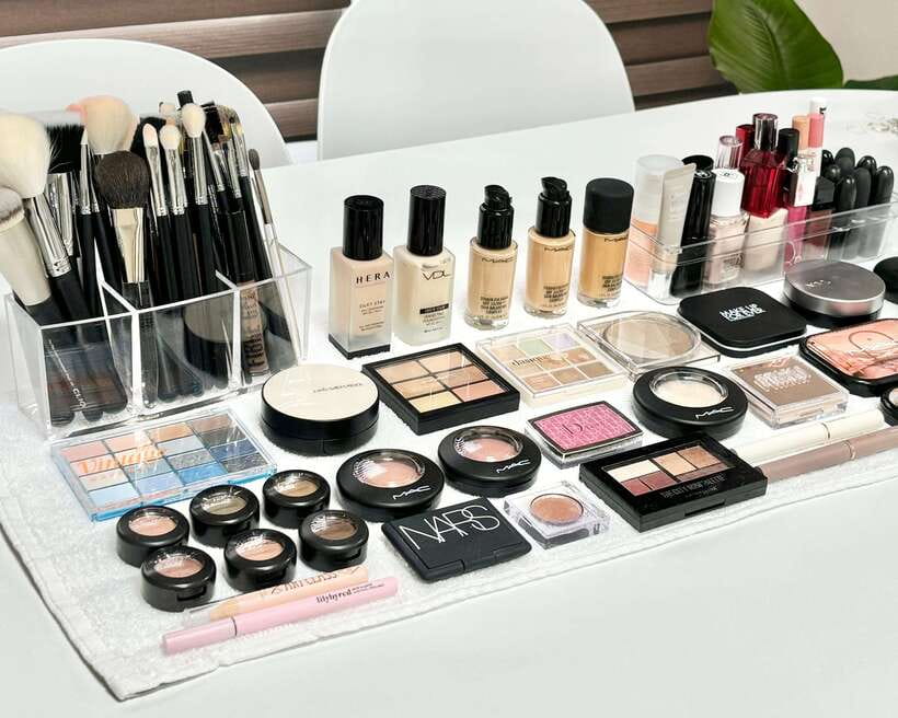 Seoul: Personalized Korean-style Makeup Experience - Should you book this Korean-style makeup experience?