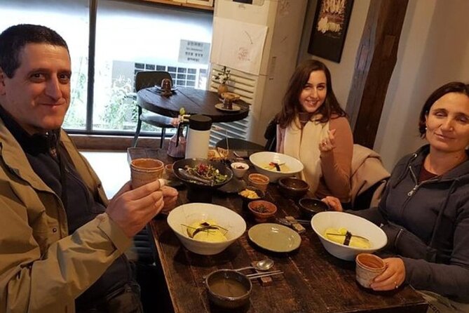 Seoul Private Custom Walking Tour with A Guide (Private Tour) - How the guide customizes your day from the start
