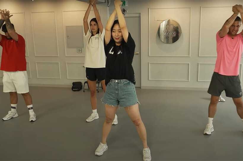 Seoul: Private K-Pop Dance Class with Video Recording - Who this K-pop dance class is best for