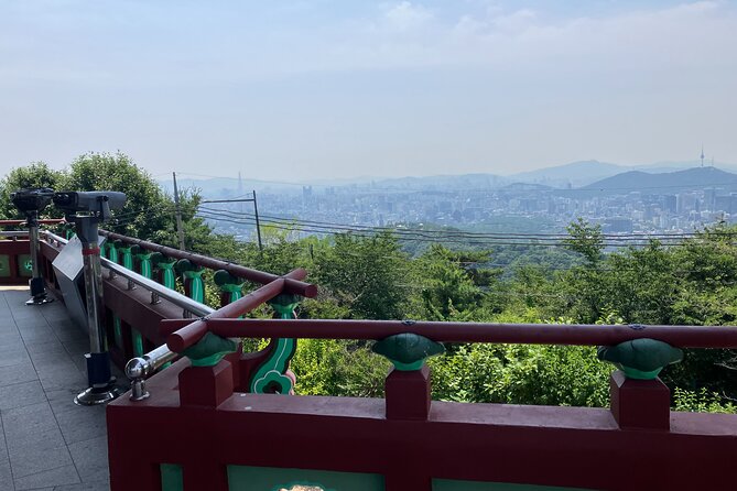 Seoul Private Tour Gyeongbok Palace Bukchon and Gwangjang Market - Price and What $170 Actually Buys You