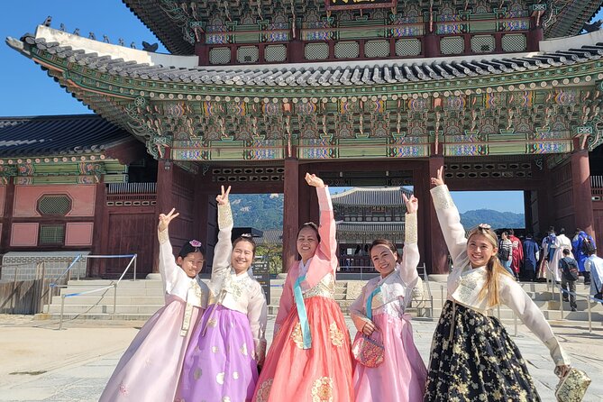 Seoul Private Tour with hidden gem of Seoul - Myeongdong: Street Food, Shopping Energy, and Easy People-Watching