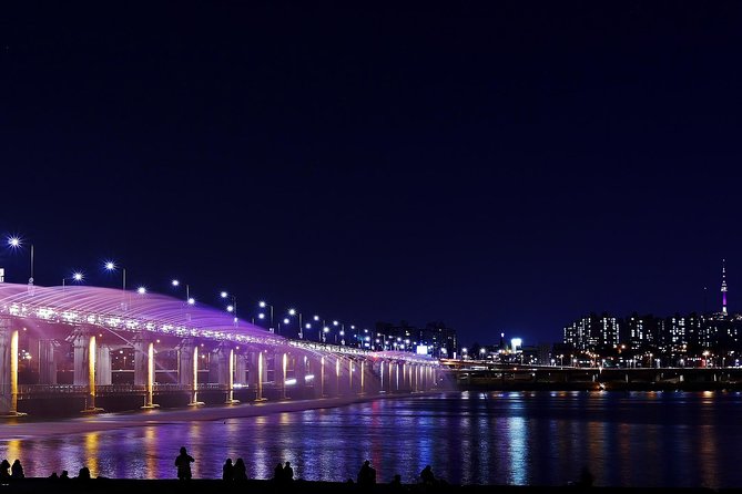 Seoul: Private Walking Tour with a Local - Meeting in Seoul: pickup that actually matches your trip