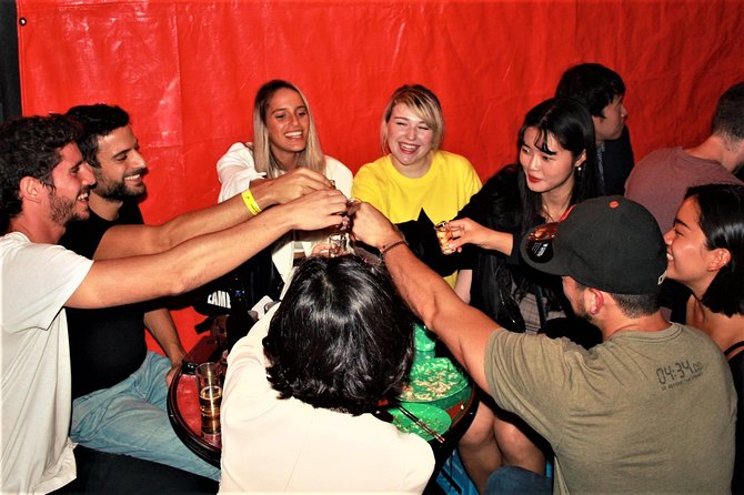 Seoul Pub Crawl by Absolute - Your final dance spot and the 1-hour-per-stop rhythm