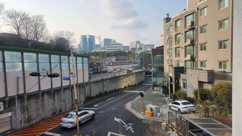 Seoul: Services of a Local for a Day (Paperwork/Tour/Fun) - A private local day that feels like having a Seoul teammate