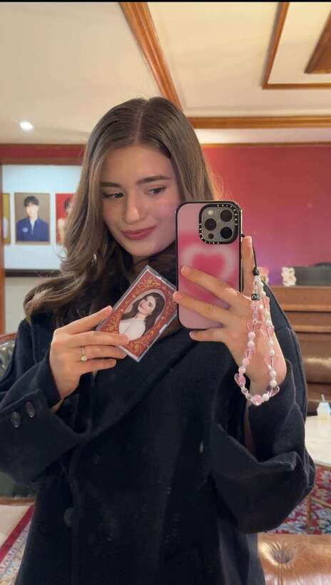 Seoul: Sihyunhada Photo, Personal Color, Makeup&Hair TOUR - Personal color analysis: why it changes everything