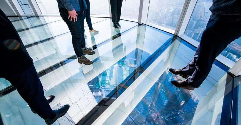 Seoul: Sky Lotte World Tower Ticket - The art exhibition zone: your warm-up before the heights