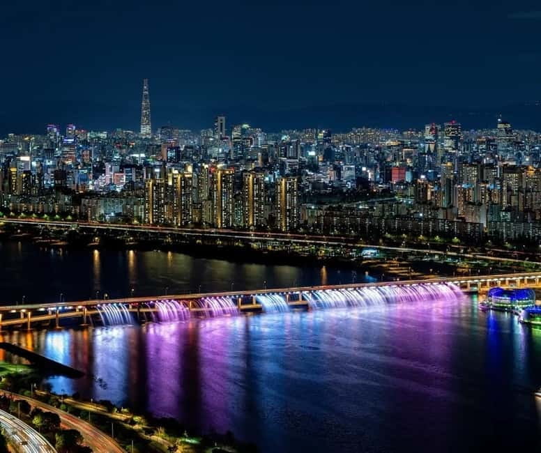 Seoul: Small Group Picnic & Night Bike Ride at Han River - A Han River night ride that’s equal parts views and comfort
