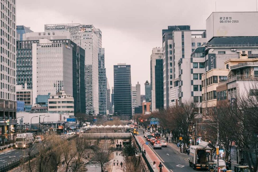 Seoul: Street Photoshoot and Hidden Gem History Walking Tour - How the Photo Package Works: Edited Photos, Then OneDrive Download