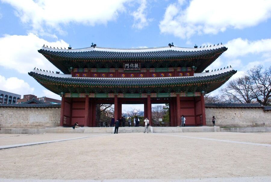 Seoul: UNESCO Sites tour: Palace, Shrine & Bukchon Village - Price and value: what $36 covers in practice