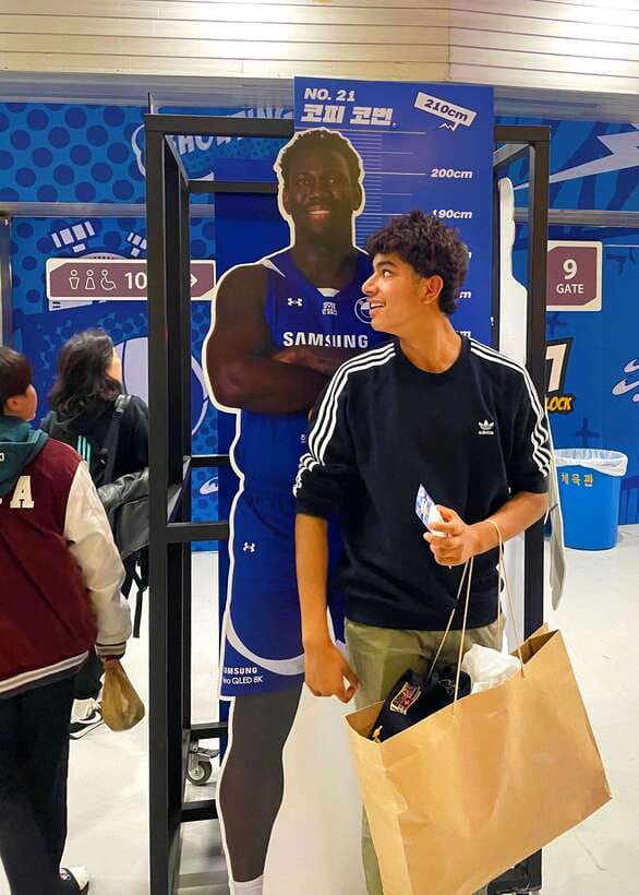 Seoul: Watching Sports Match & Local Food Experience - Key highlights at a glance
