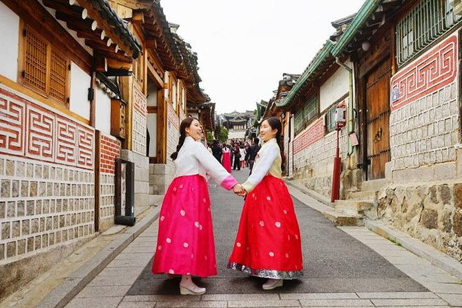 Small Group 7D Korea package Tour with Seoul Gyeongju Busan Jeju - Seoul Day 5: Cooking Class Skills, Hongdae Energy, and Optional Nanta