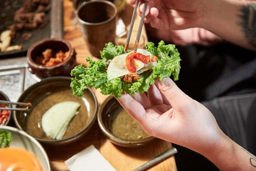 Small-Group Night Food Tour in Seoul with Korean BBQ - Meeting at Anguk Station and how the 210 minutes feel