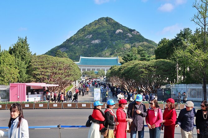 Small-Group Seoul Tour with Gyeongbokgung Palace (hotel pick-up) - Your Guide Matters: The Small-Group Difference