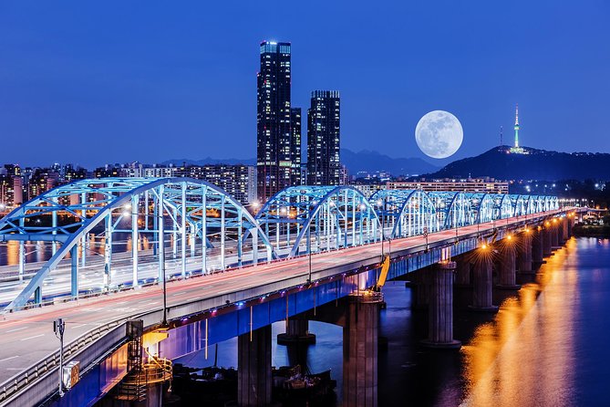 Special City Night Tour - N Seoul Tower: getting the best out of a 360-view moment