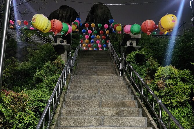 Spiritual Adventure: Into Inwangsan and Korean Shamanism - Photo opportunities and timing: when it looks best