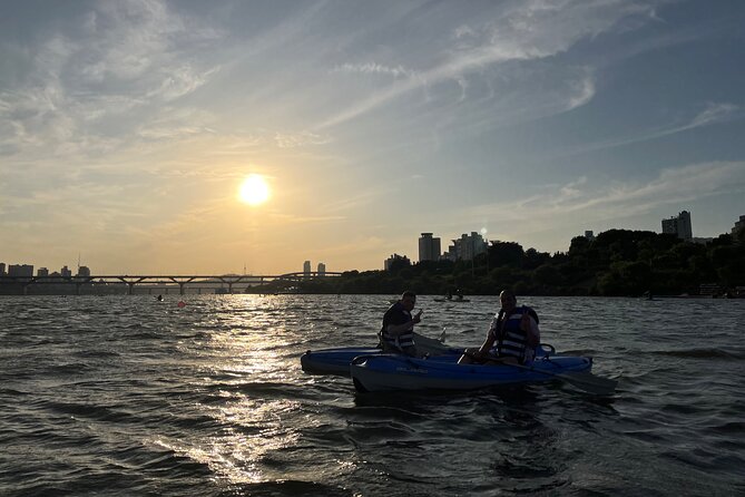 Stand Up Paddle Board (SUP) and Kayak Activities in Han River - Ttukseom Hangang Park: The Calm Start That Makes Learning Possible