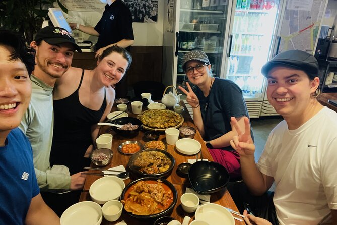 Sunset Walking Tour in Naksan Park with Dinner - Makgeolli and the Evening Pace: Social, Not Chaotic