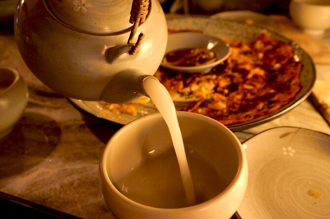 Sunset Walking Tour in Naksan Park with Dinner - Meeting at Jongno 6-ga: Timing and How to Prepare