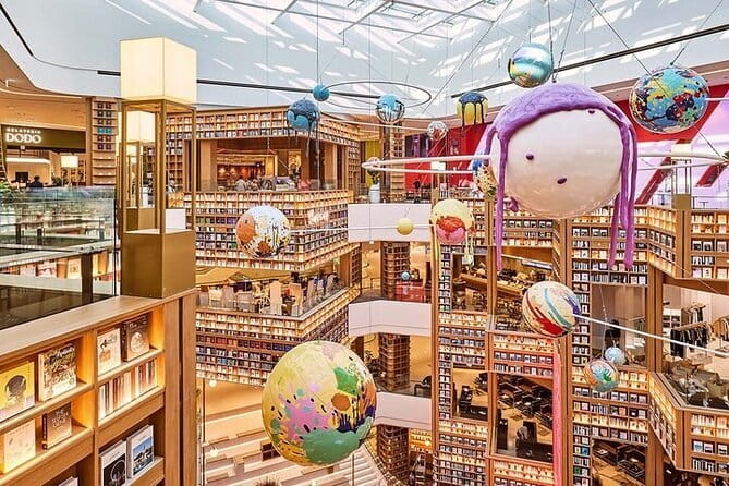 Suwon Hwaseong+Gwangmyeong Cave+Starfield Library from Seoul - Pickup, timing, and staying comfortable for 9 hours