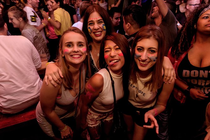 The Seoul Pub Crawl [official] - Hongdae or Itaewon: Picking the Right Seoul Night