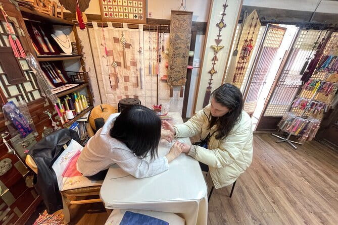 Tour Seoul’s oldest district with a storyteller from Bukchon - Stop-by-stop: Unhyeongung and the royal twist behind a plain gate