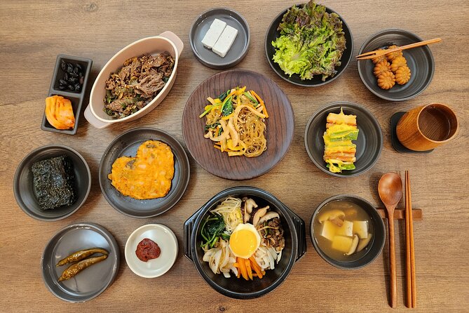 Traditional Korean 6-Dish Cooking Class + Hidden Alley Tour Seoul - Euljiro hidden alley walk: how a neighborhood story makes Seoul stick