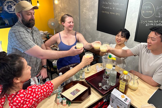 Traditional Soju Class and Makgeolli Tasting in Seoul - The Blind Soju Tasting: 10 Pour, One Skill You’ll Keep