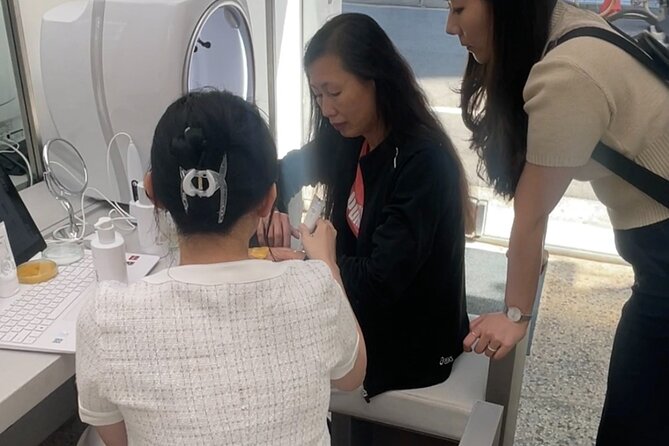 Ultimate K-beauty Experience: from Make up to Photoshoot - Step 2: Pro makeup and hair styling built from your results