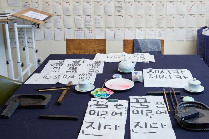 Write a Meaningful Korean Calligraphy Scroll in Insadong - Studio Setup: Tongmoongwan, a 3rd-Floor Meeting, and a Mobile Ticket