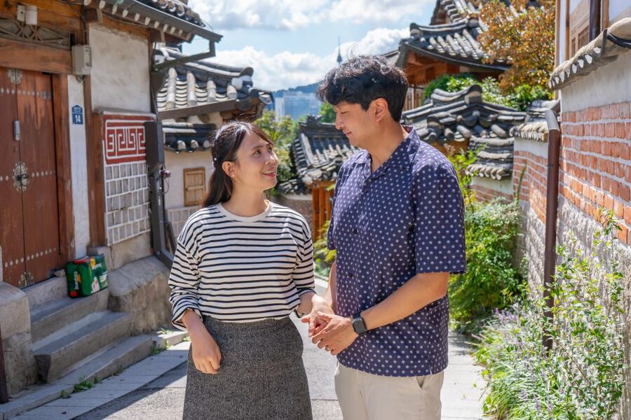 Your Personal Seoul Photographer! - Duration and pace: 90 minutes is tight, in a good way